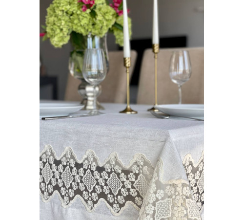 Скатерть Liza cream 160*4 m																			