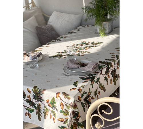 Скатерть столовая "Сила дуба" 145*300																			