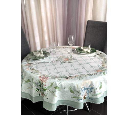 Светлая пасха: круглая скатерть д.150 см (с пропиткой "Антипятно")