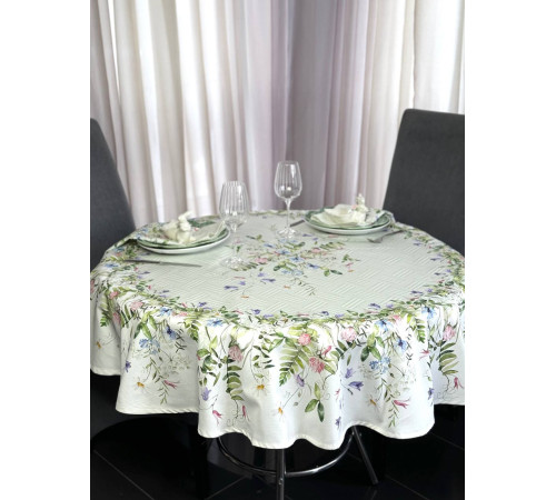 Летний зной: круглая скатерть д.150см (с пропиткой "Антипятно")