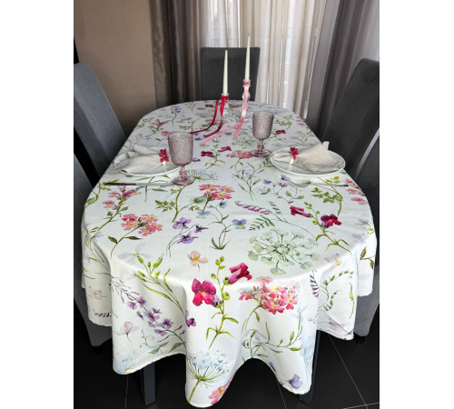 Цветочный аромат: овальная скатерть 145 х 250 см (с пропиткой "Антипятно")