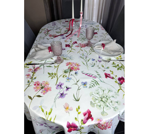 Цветочный аромат: овальная скатерть 145 х 250 см (с пропиткой "Антипятно")