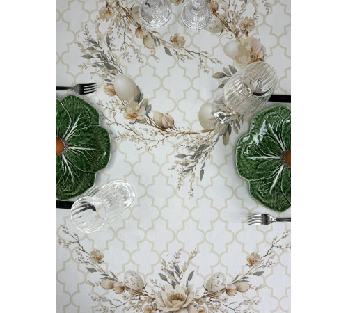 Пасхальная корзина: овальная скатерть 145 х 250 см (с пропиткой "Антипятно")