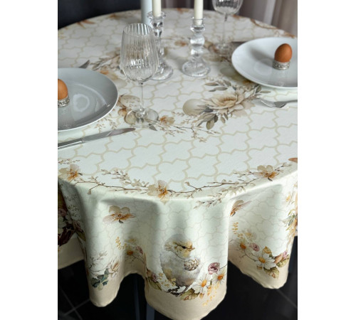 Пасхальная корзина: круглая скатерть д.150 см (с пропиткой "Антипятно")