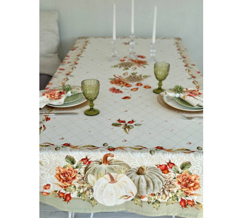 Скатерть столовая "Бархатная осень"