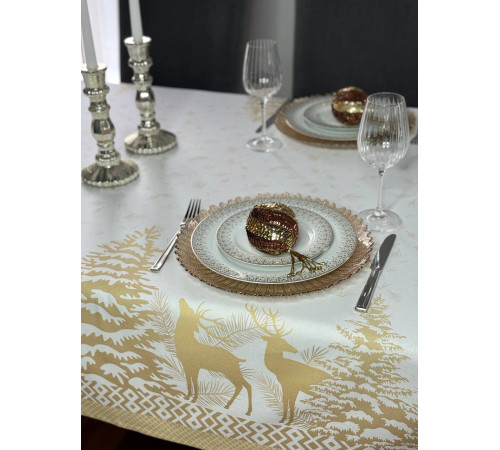 BLOOMIA Золотой олень: скатерть (с пропиткой "Антипятно")