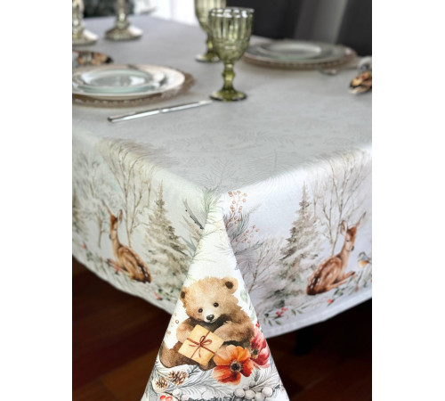 BLOOMIA Первое Рождество: скатерть (с пропиткой "Антипятно")