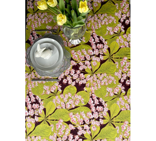 Скатерть столовая Парижский каштан 145 х 150