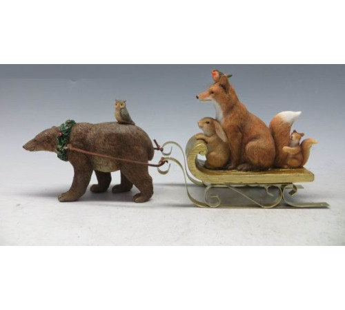 Медведь в упряжке с лесными друзьями 34*6,5*15см