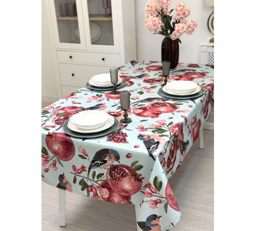 Скатерть столовая Зяблик и Гранат 168*300
