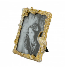 Фоторамка. 17X2.4X21см.