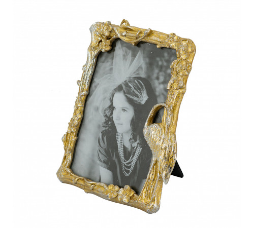 Фоторамка. 17X2.4X21см.