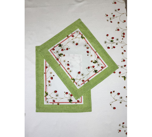 Набор ковриков на стол STRAWBERRY FIELD - 2 шт,Артикул - 21STк2-35*43, размер - 35*43