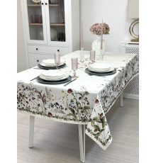 Скатерть ATMOSPHERE HOME LA FRAISE (с пропиткой "Антипятно")