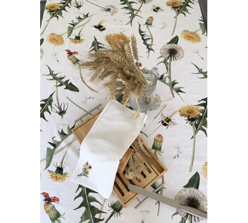 Одуванчик: скатерть (с пропиткой «Антипятно»)