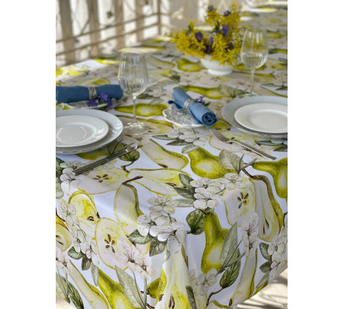 Дюшес: скатерть 145 х 250 см (с пропиткой "Антипятно")