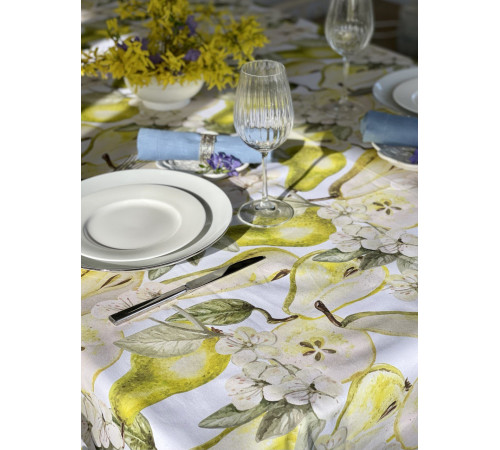 Дюшес: скатерть 145 х 350 см (с пропиткой "Антипятно")